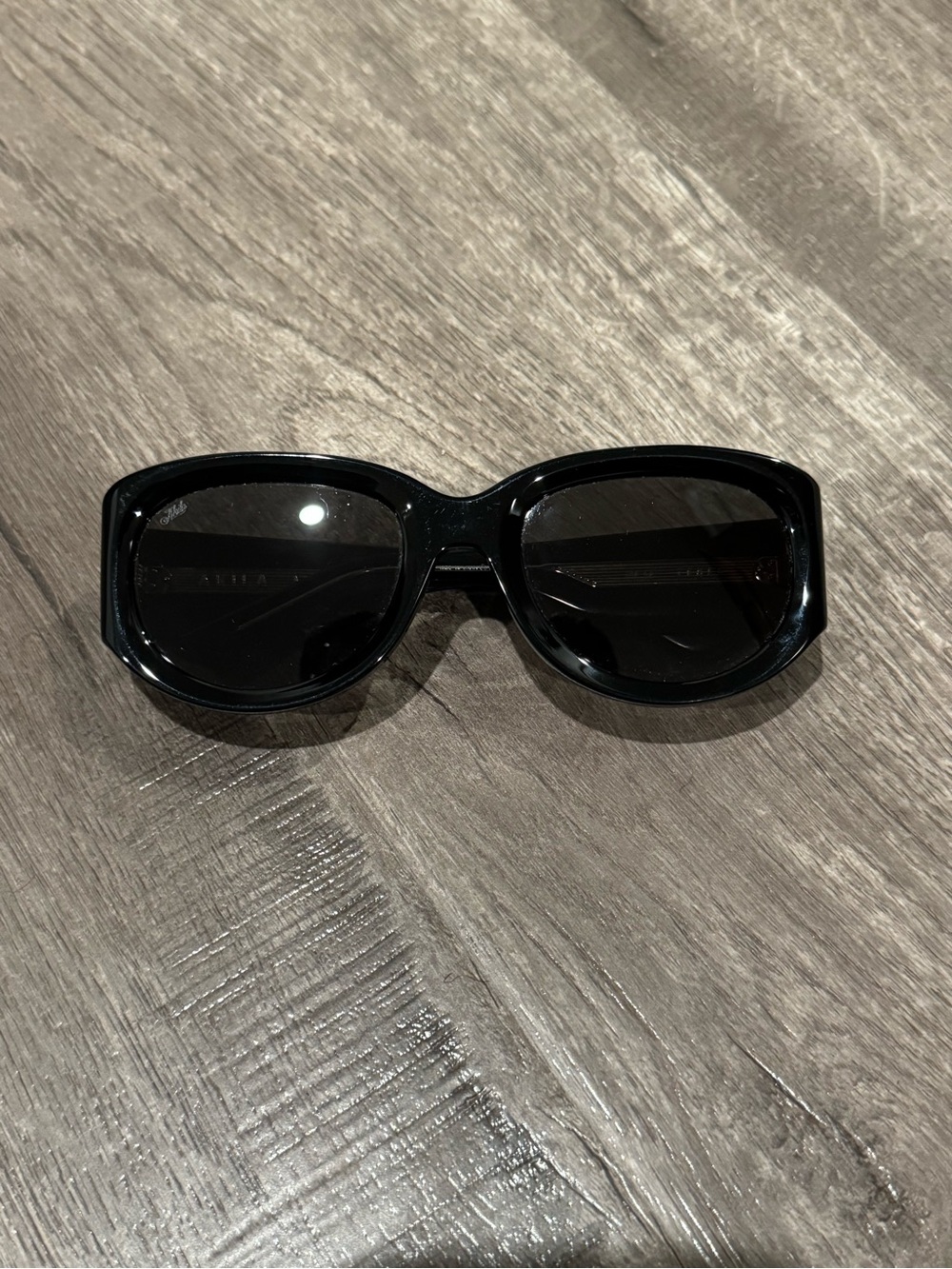 AKILA Men’s Tempo Sunglasses - Sleek Frame